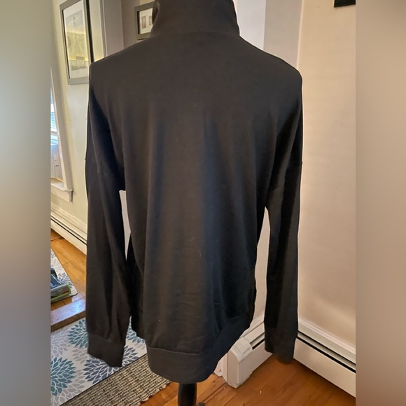 Black 1/4 Zip Thin Top - Woman’s Large - Picture 2 of 4